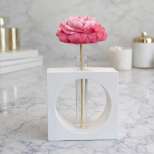 Soliflore carré pour fleur en cire ou fleur fraîche (vendu vide)
